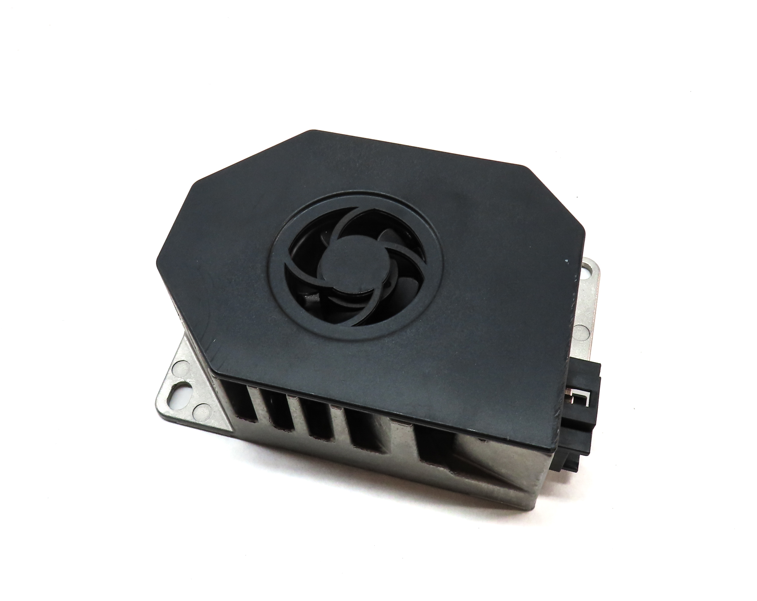 2014 MERCEDES E350 SEDAN (W212) RADIO STEREO SOUND SYSTEM SUB SUBWOOFER SPEAKER — exact item pictured